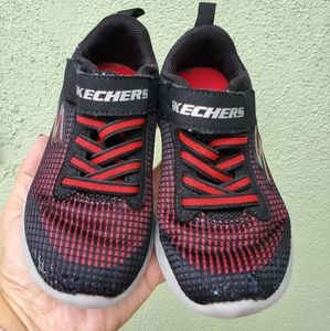 Skechers kids sneakers Size 11